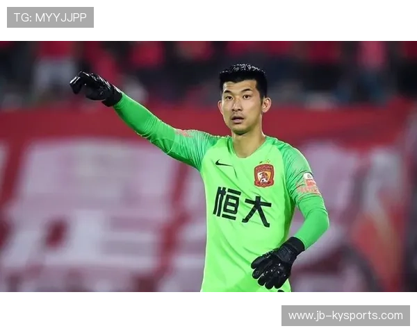 揭秘世界杯史上的“替补门将”奇迹：临危受命却成了扑点神灵。